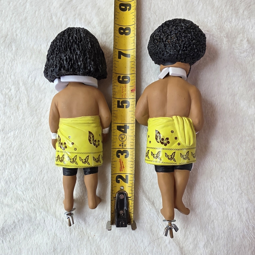 WWE The Wild Samoans Action Figure Bobblehead Afa & Sika - Picture 7 of 7
